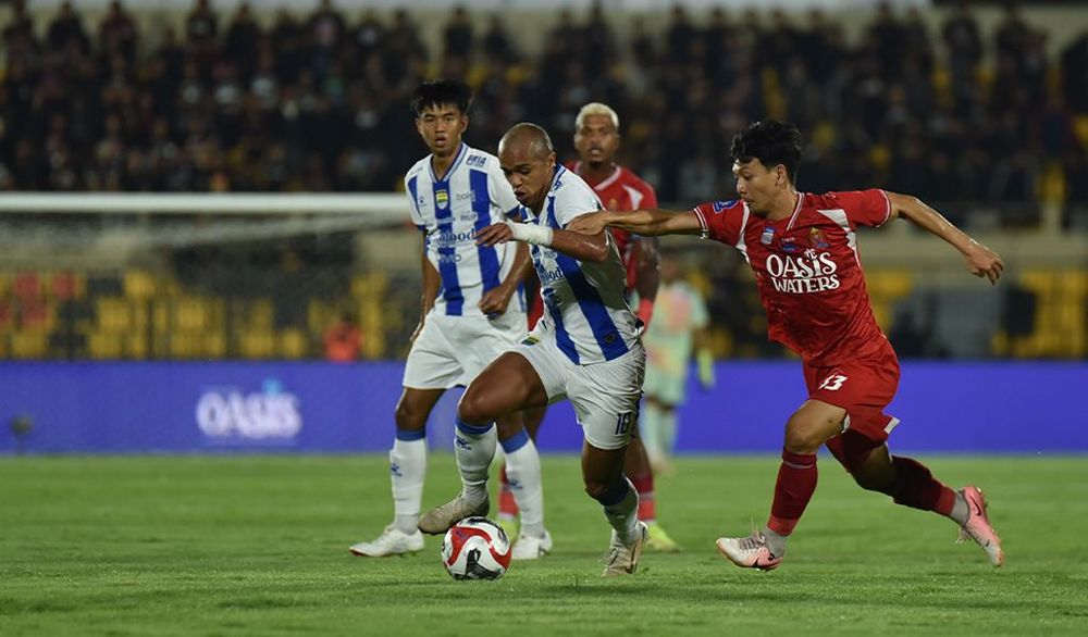 Persib Bandung takluk dari Persijap Jepara pada pekan kedua BRI Super League 2025/26 di Stadion Gelora Bumi Kartini