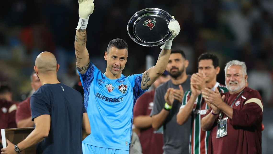 Kiper Fluminense, Fabio catatkan rekor sebagai pemain sepak bola dengan jumlah penampilan terbanyak