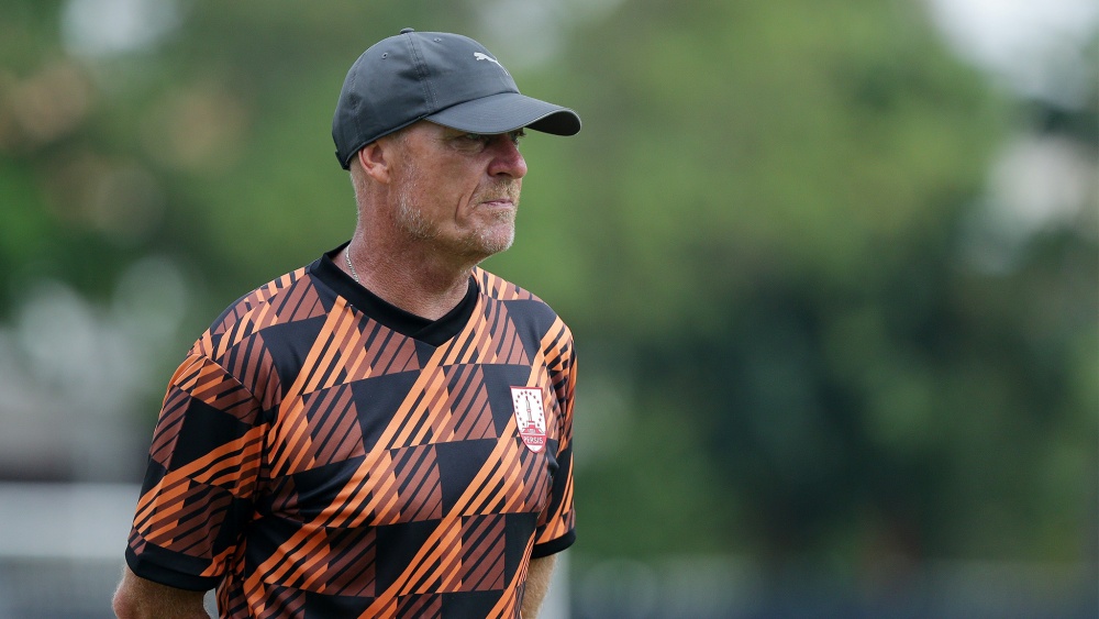 Pelatih Persis Solo, Peter de Roo