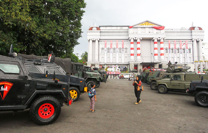 Pameran alutsista dalam rangka HUT ke-80 Kemerdekaan Indonesia di Sleman City Hall (SCH).