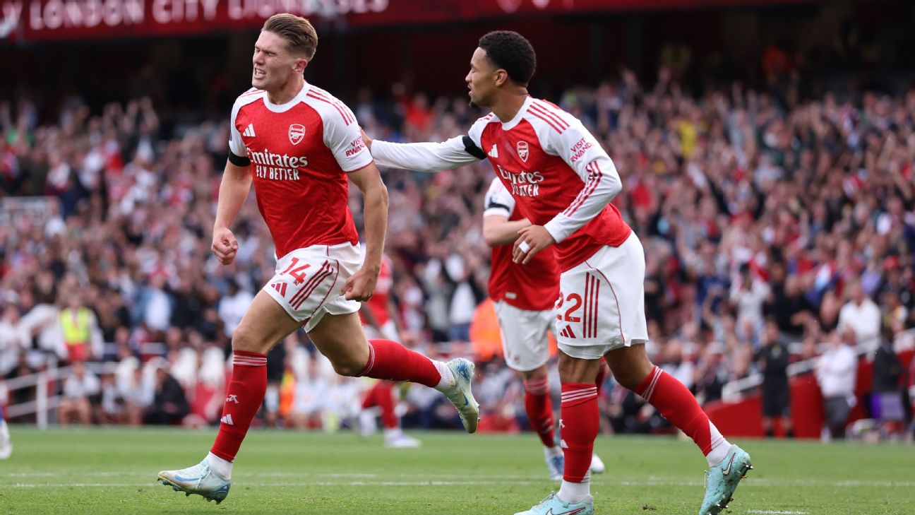 Selebrasi Viktor Gyokeres setelah mencetak gol dalam kemenangan Arsenal 5-0 atas Leeds United