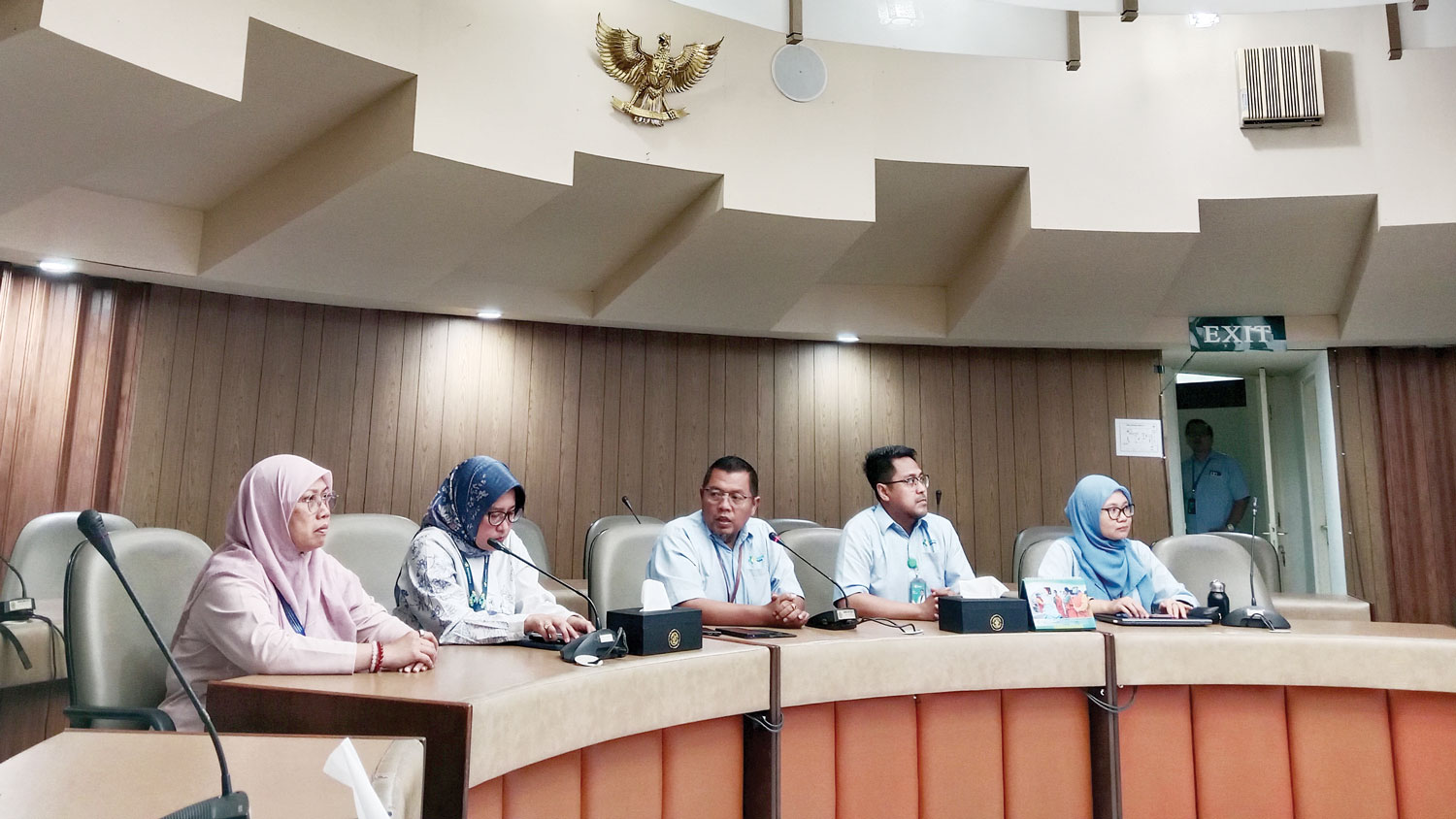 MINTA MAAF DAN BERDAMAI: Jumpa pers yang digelar di RSUP Dr Sardjito Yogyakarta.