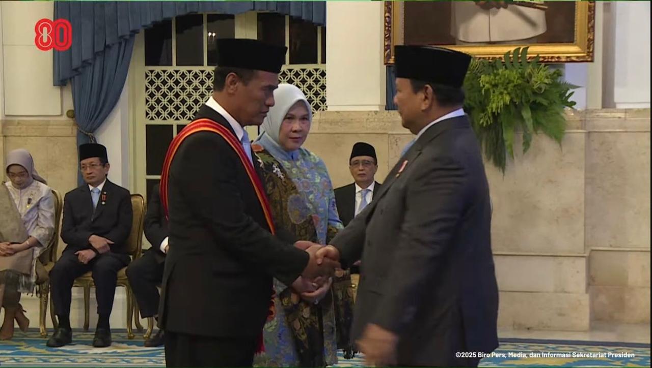 Menteri Pertanian (Mentan) Andi Amran Sulaiman resmi menerima penghargaan Bintang Mahaputra Adipurna dari Prabowo Subianto Senin (25/8)