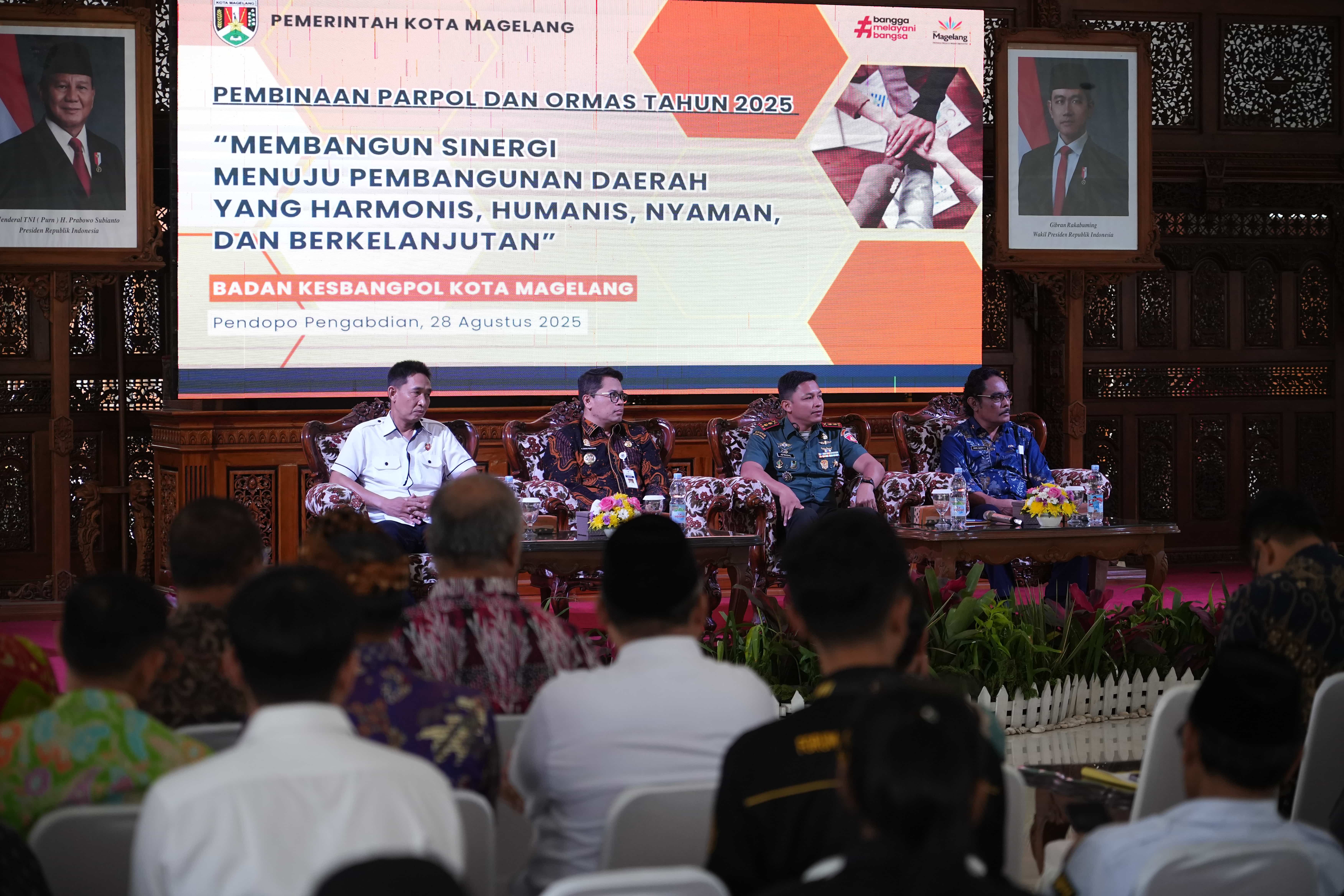 Wali Kota Magelang menekankan pentingnya sinergi dengan parpol dan ormas.