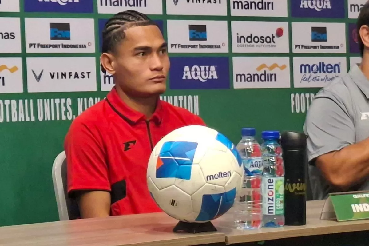 Pemain bertahan Timnas Indonesia, Mikael Tata bertekad membawa Garuda Muda raih kemenangan di laga pembuka grup J Kualifikasi Piala Asia U23 melawan Laos U23
