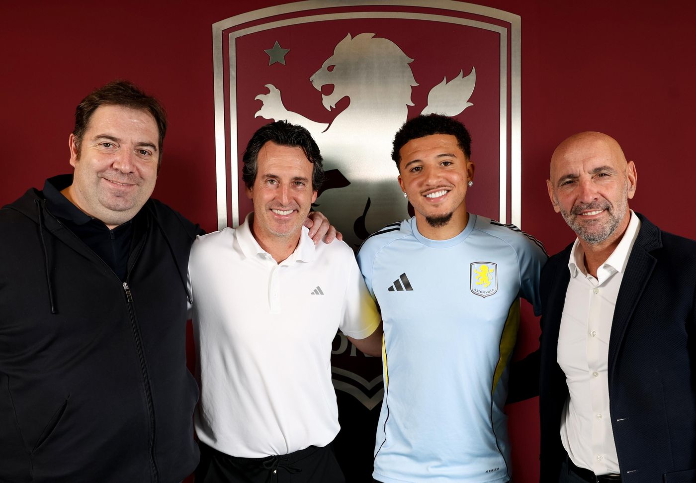 Aston Villa resmi datangkan Jadon Sancho dari Manchester United dengan status pinjaman