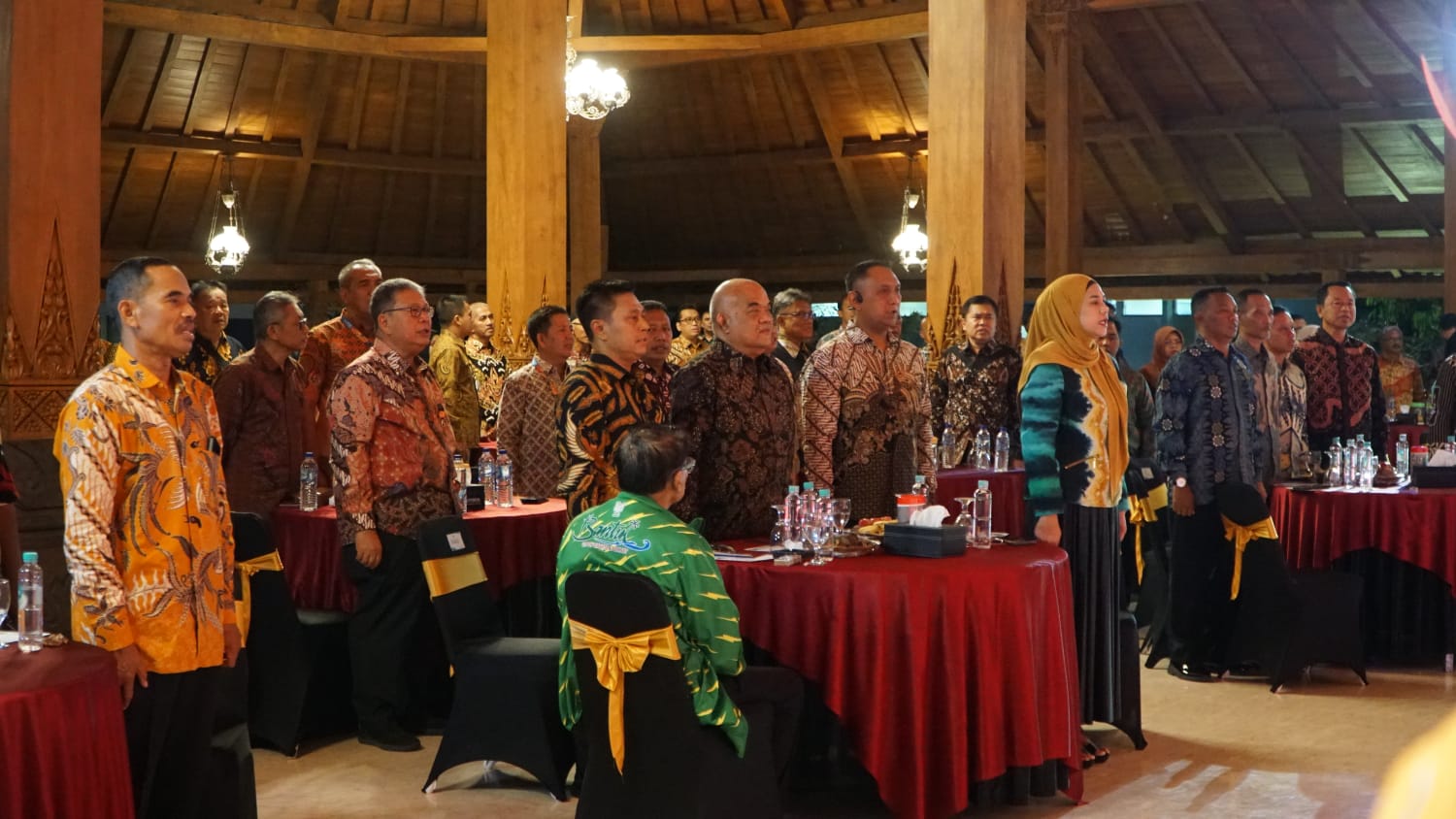 Gala Dinner PORDA XVII DIJ 2025 yang berlangsung di Taman Budaya Gunungkidul pada Minggu malam (7/9).