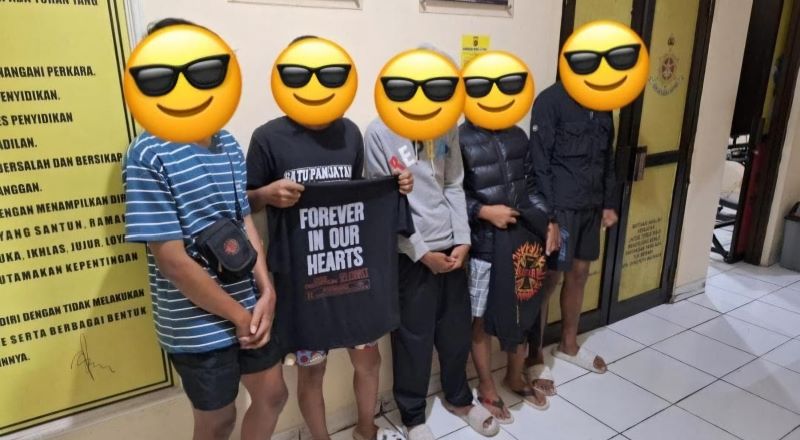 TERTANGKAP: Lima Pelajar Asal Panjatan diamankan Personel Polres Kulon Progo