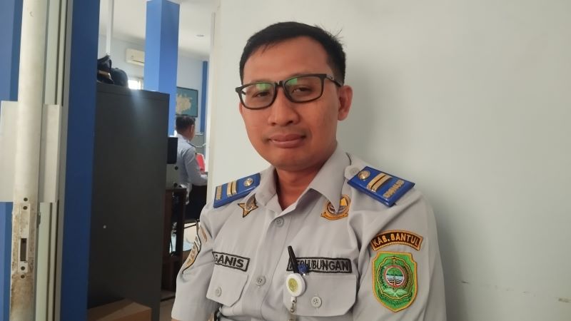 Kepala Seksi Angkutan dan Keselamatan Transportasi Dishub Bantul Ganis Pratomo Wibowo