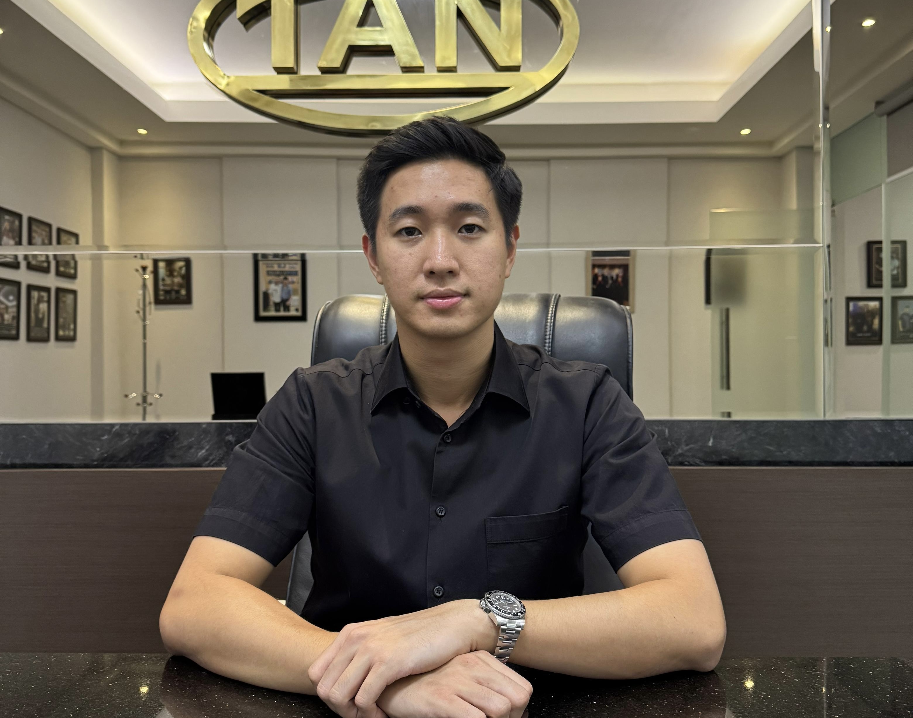 Kuasa hukum PT Jawa Pos, Daniel Julian Tangkau