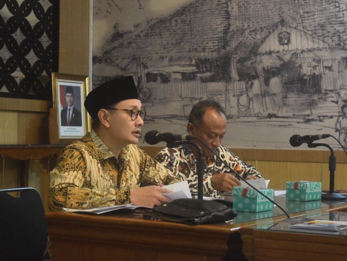 Wakil Bupati Purworejo Dion Agasi Setiabudi menerima audiensi dari perwakilan Kelompok Kerja Perumahan dan Kawasan Permukiman (Pokja PKP) Purworejo di Ruang Bagelen Kantor Bupati Purworejo, Jumat (12/