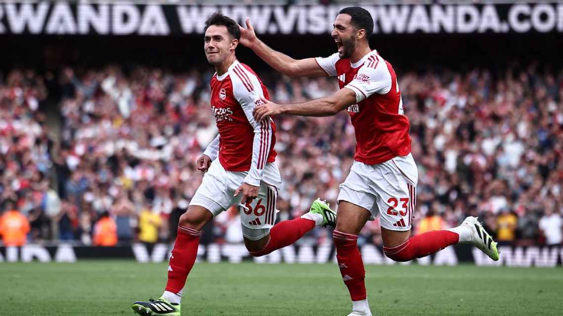 Selebrasi Martin Zubimendi setelah menjebol gawang Nottingham Forest dalam kemenangan 3-0 bagi Arsenal