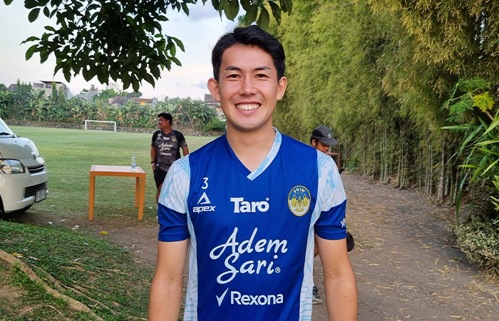 Pemain bertahan PSIM Jogja asal Jepang Yusaku Yamadera.