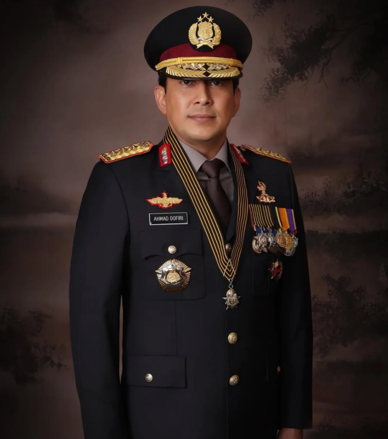 Komisaris Jenderal (Purn) Ahmad Dofiri.