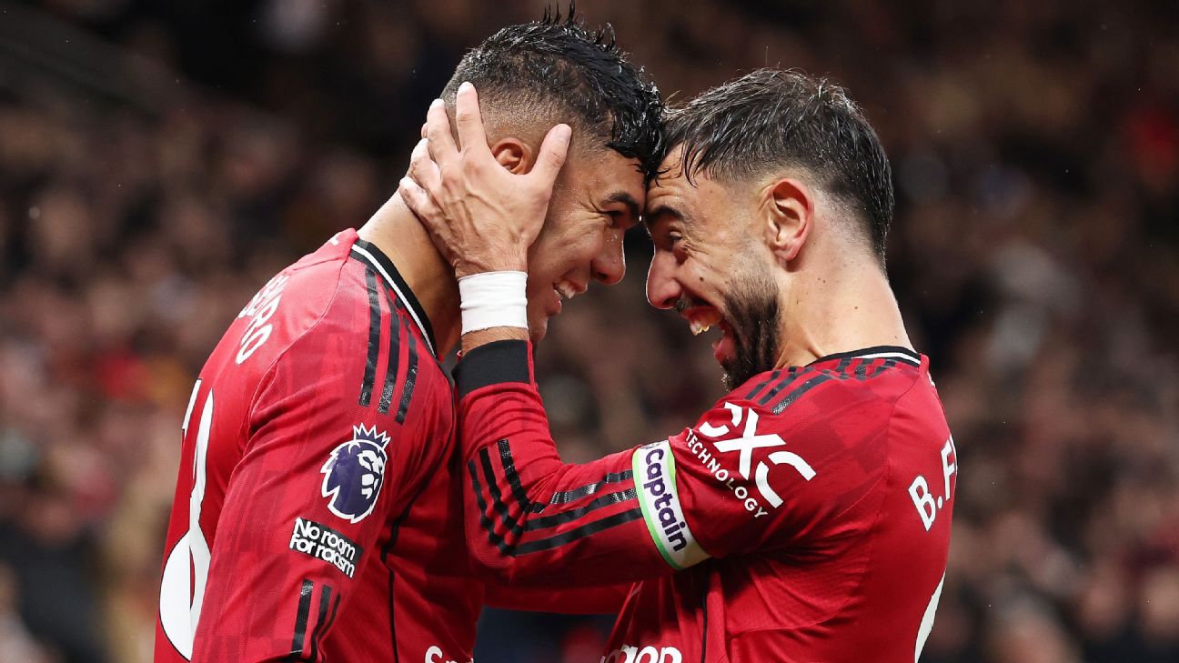 Bruno Fernandes dan Casemiro masing-masing mencetak satu gol dalam kemenangan 2-1 Manchester United atas Chelsea