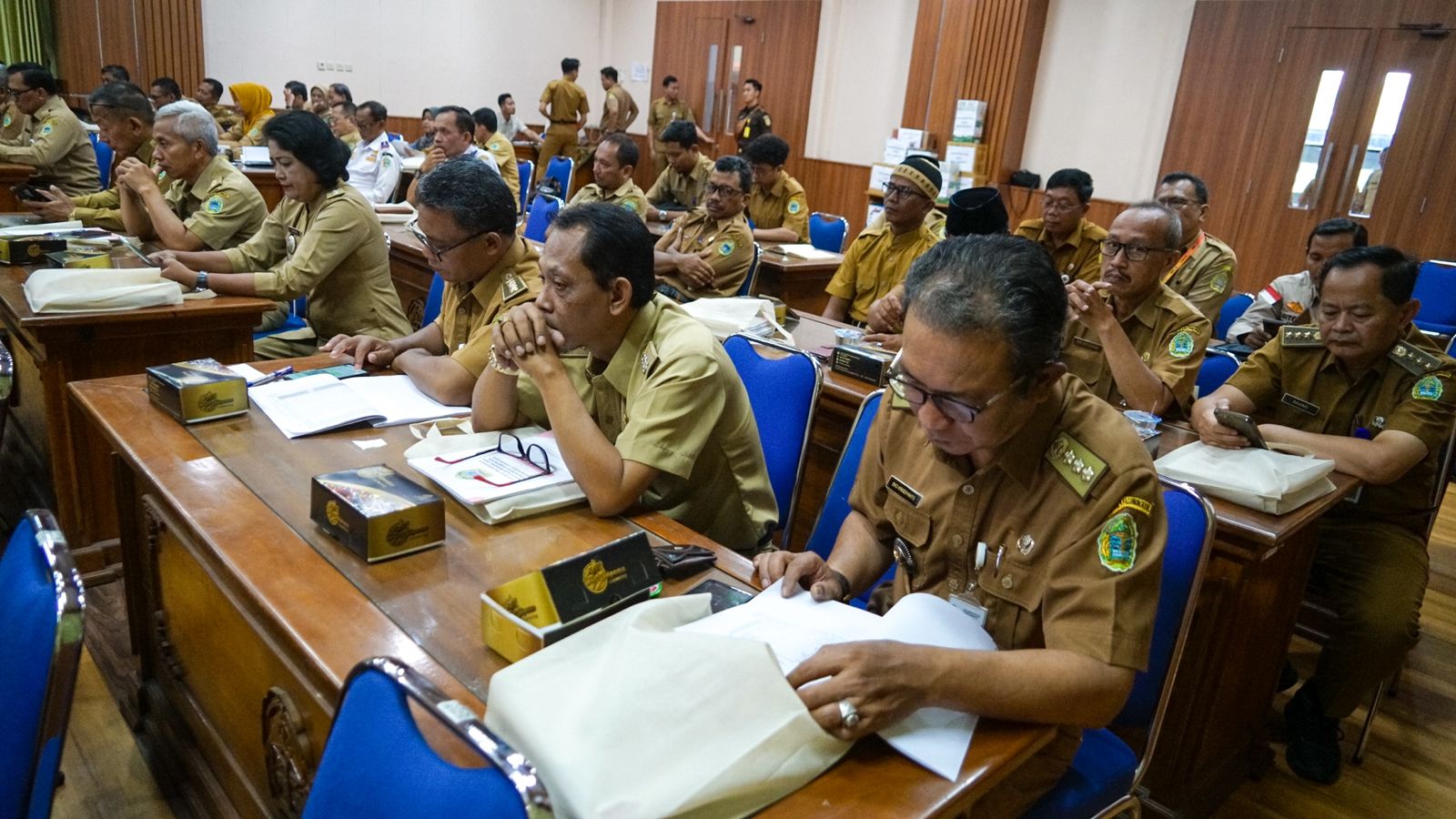 Jajaran pegawai Pemkab Gunungkidul mengikuti sosialisasi pengadaan barang dan jasa Senin (22/9).