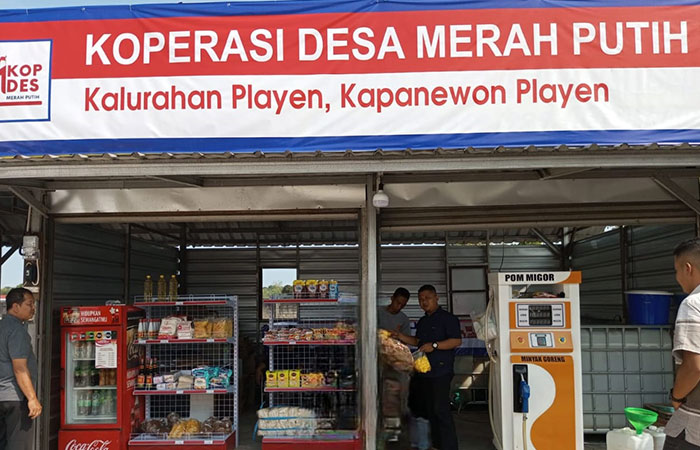 SIAP BEROPERASI: Suasana di KDMP Kalurahan Playen kemarin (22/9). Pemkab akan mendampingi seluruh KDMP di Gunungkidul.