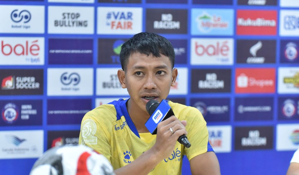 Gelandang serang Persib, Beckham Putra mengaku bangga menjadi kapten dalam kemenangan atas Arema
