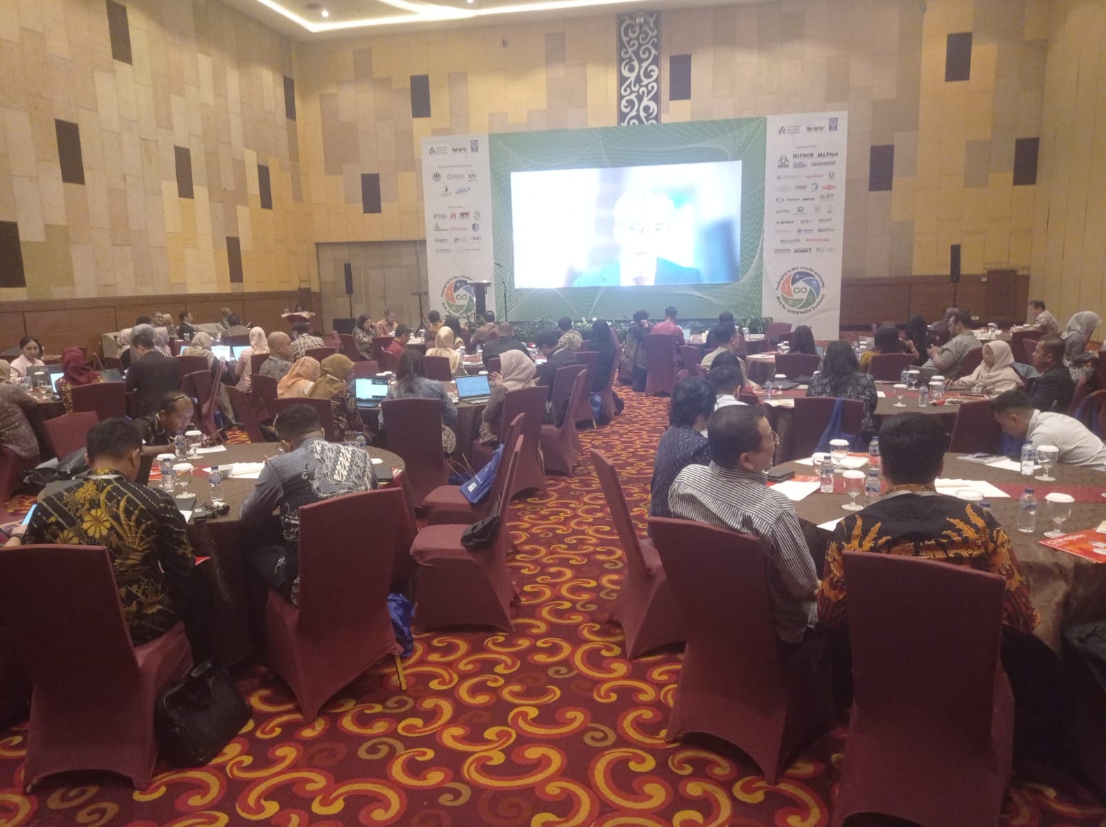 Federasi Pengemasan Indonesia (Indonesian Packaging Federation/IPF) mengumpulkan perwakilan pemerintah, lembaga non-pemerintah, industri, asosiasi, akademisi, hingga organisasi internasional