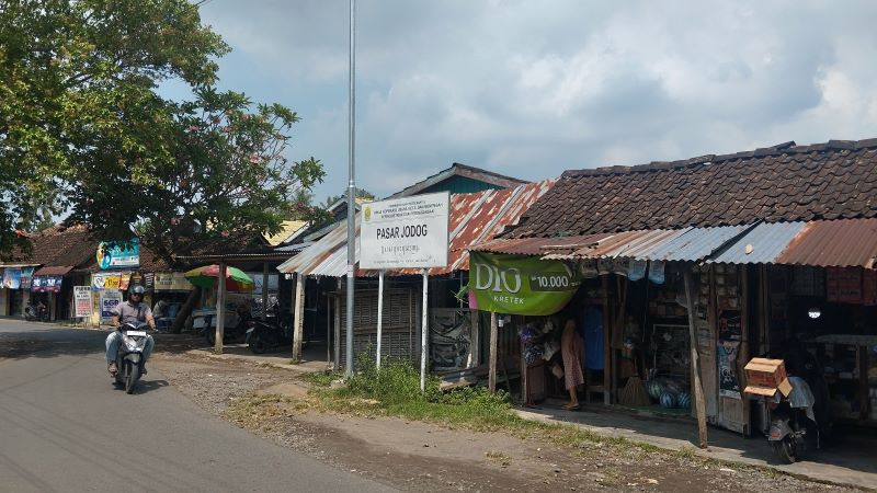 NIHIL PENANDA: Pasar Jodog salah satu cagar budaya yang belum memiliki papan cagar budaya di Bantul Jumat (26/9).
