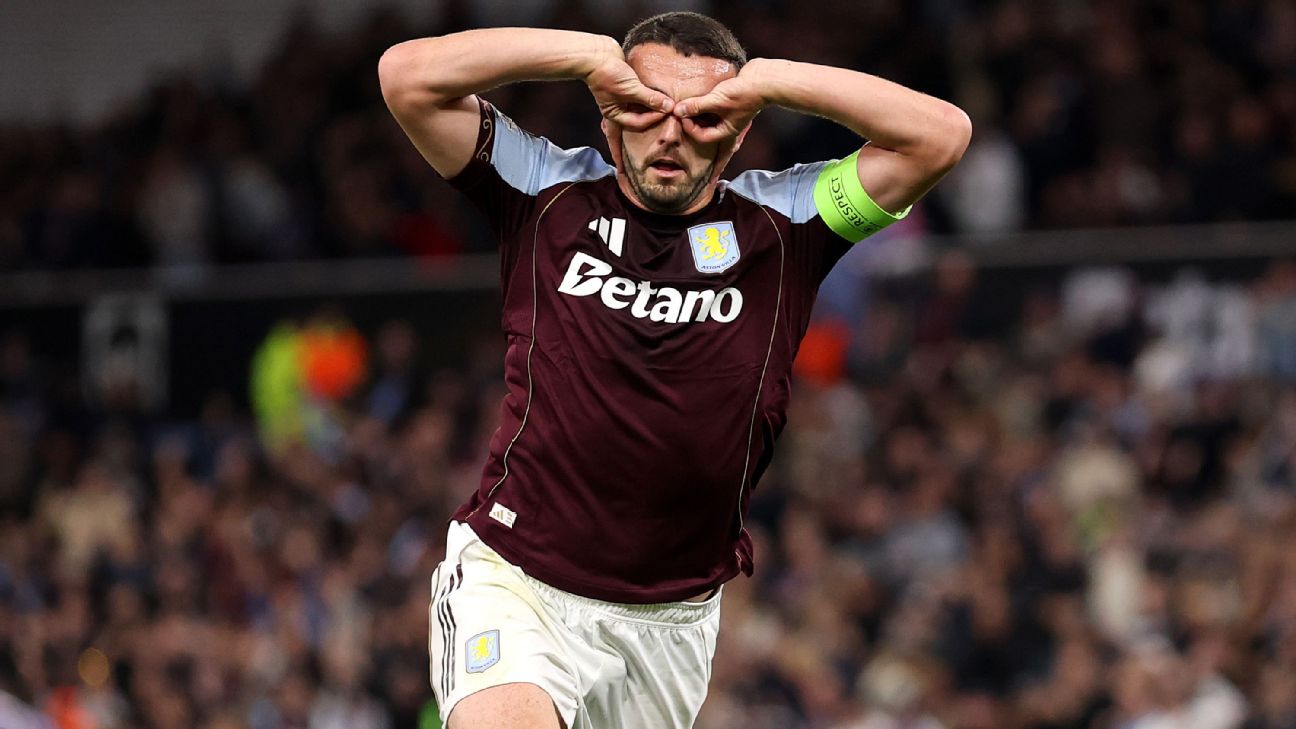 Selebrasi John McGinn setelah mencetak gol kemenangan Aston Villa atas Bologna di Europa League