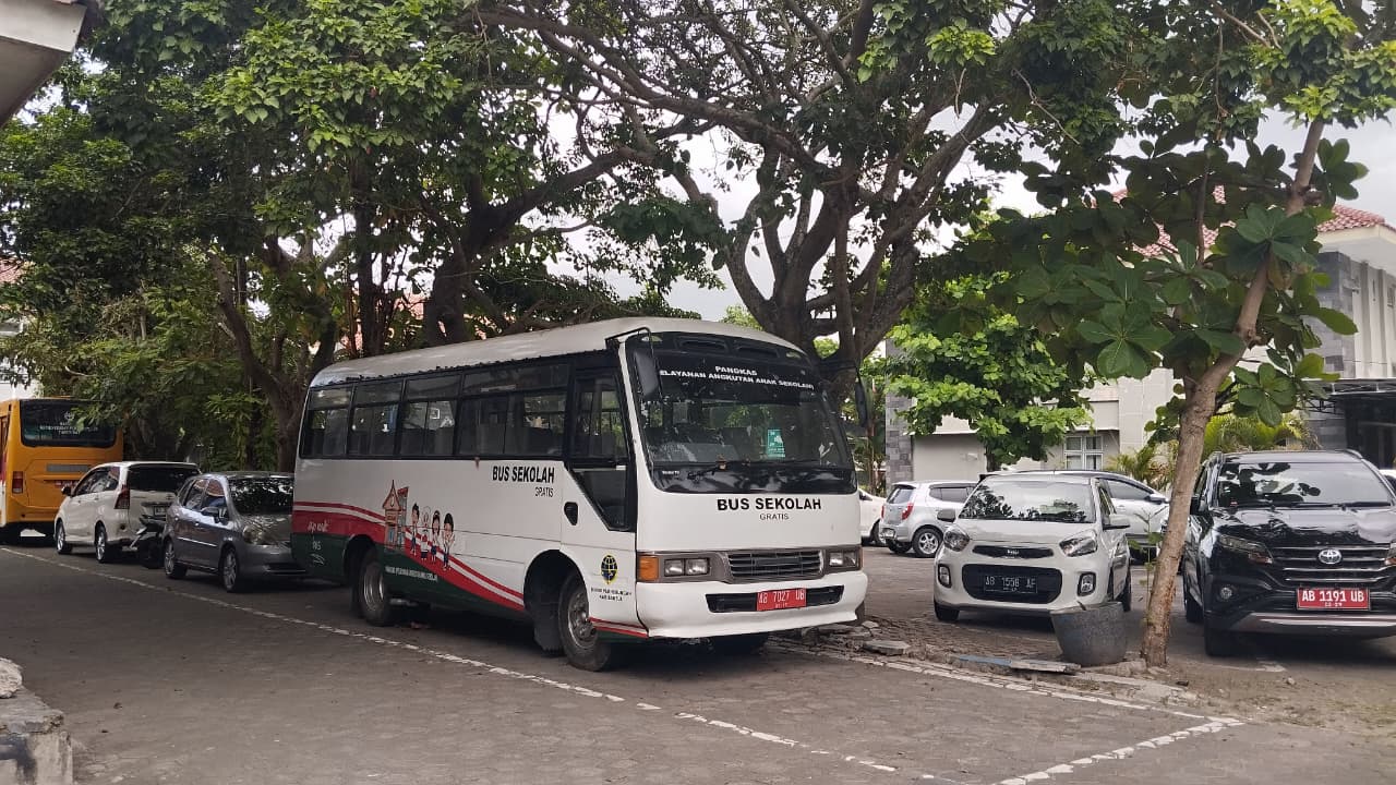 ARMADA: Bus Sekolah Gratis yang terparkir di Dinas Perhubungan Bantul