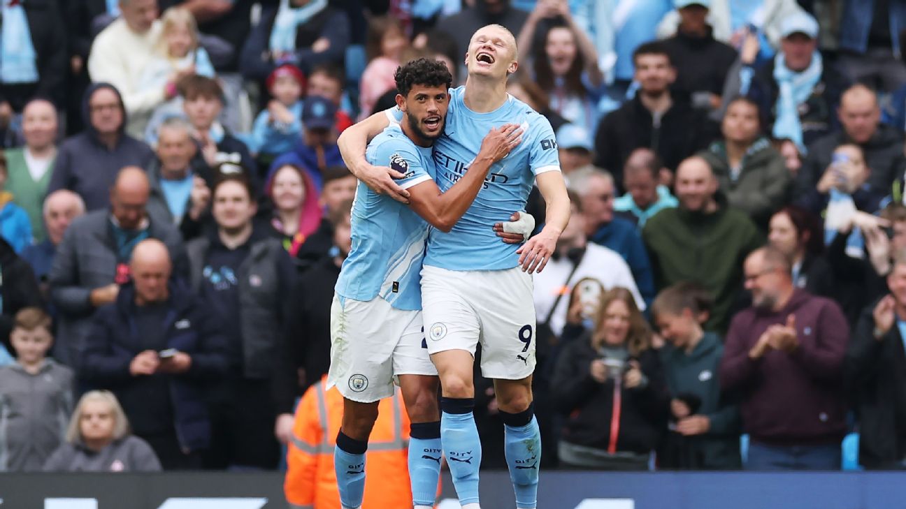 Selebrasi Erling Haaland setelah mencetak gol dalam kemenangan 5-1 Manchester City atas Burnley