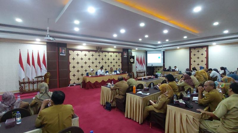 FOKUS: Rapat pengendalian program tingkat provinsi yang diikuti perwakilan setiap kabupaten di Kompleks Pemkab Kulon Progo Senin (29/9).