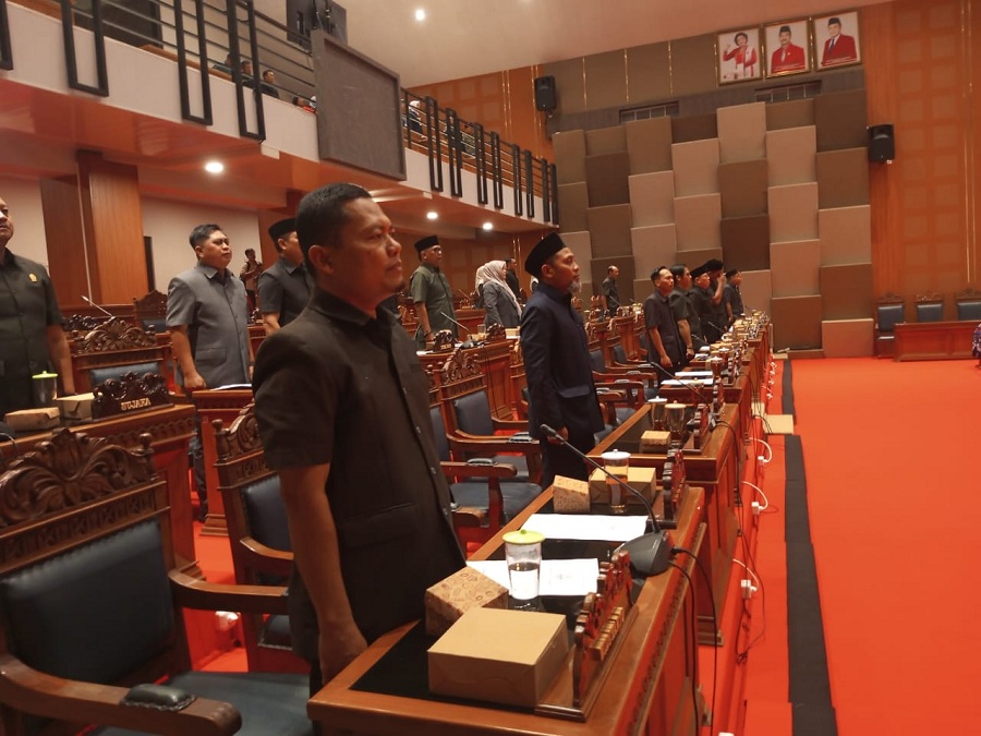 DPRD Gunungkidul target tiga Raperda inisiatif rampung pada pembahasan November mendatang.