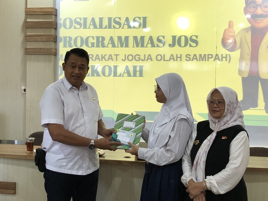 Sosialisasi program Mas Jos kepada SMPN 5 Jogja.