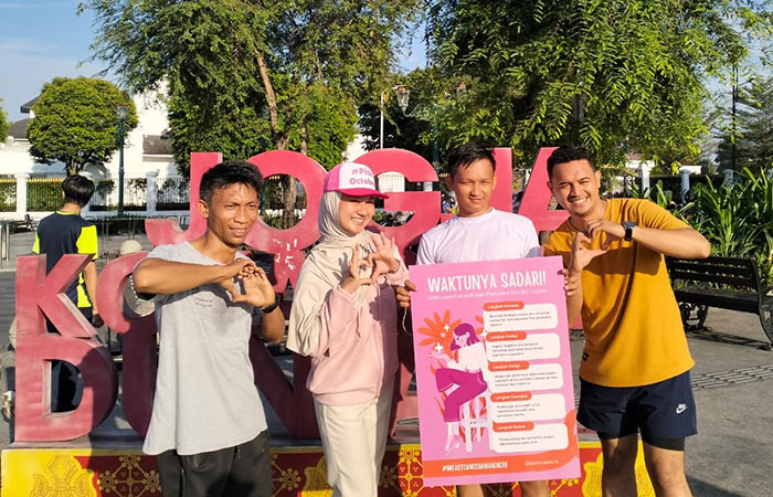 Pink Ribbon Walk sosialisasi pentingnya menjaga kesehatan