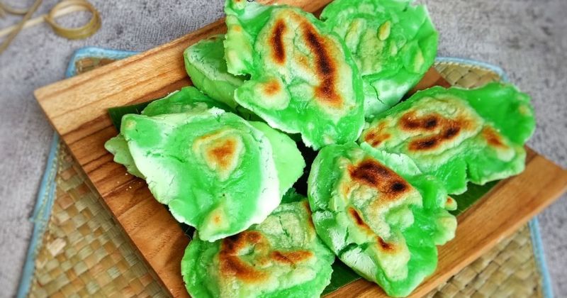 Kue Kipo.