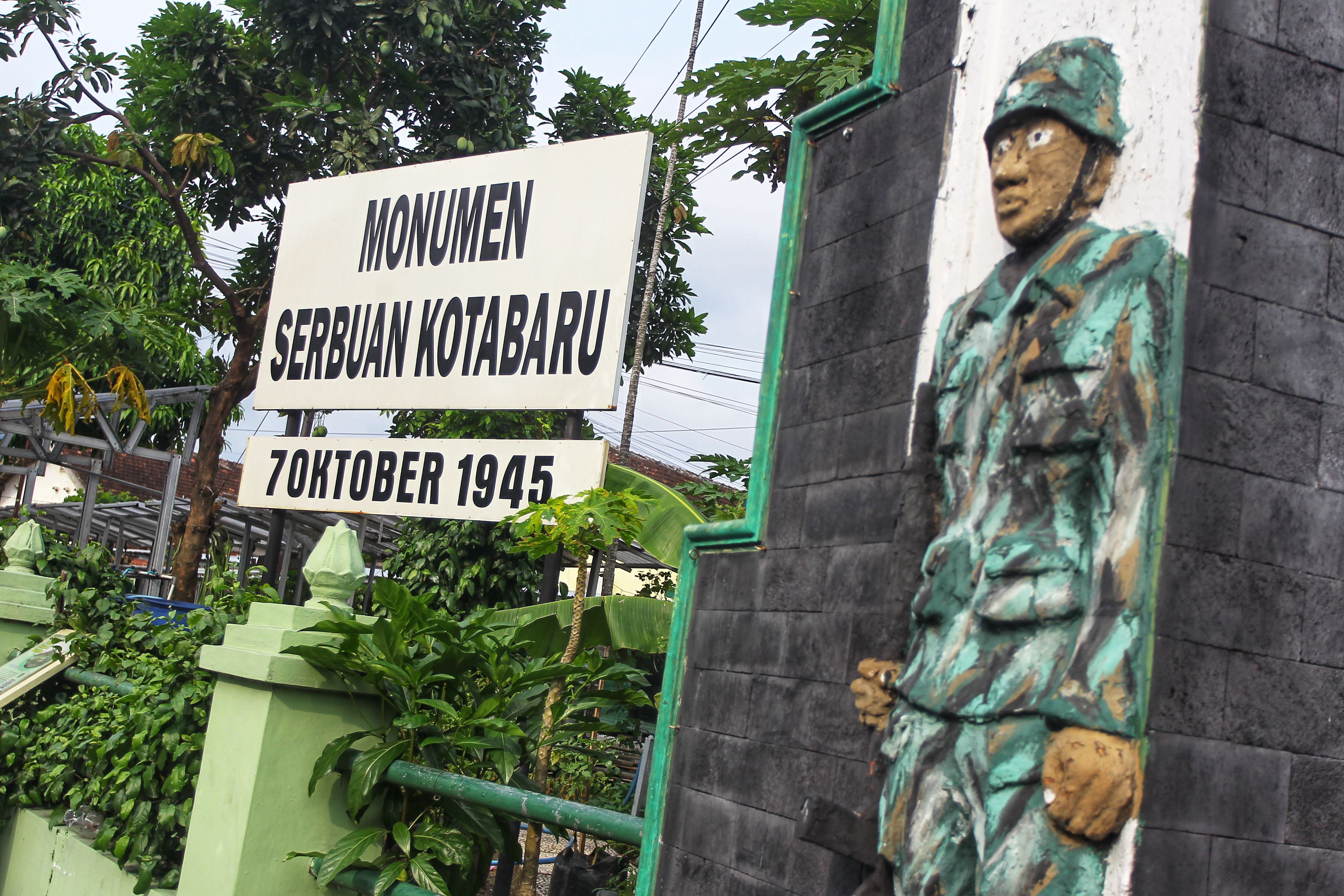 Monumen Serbuan Kotabaru