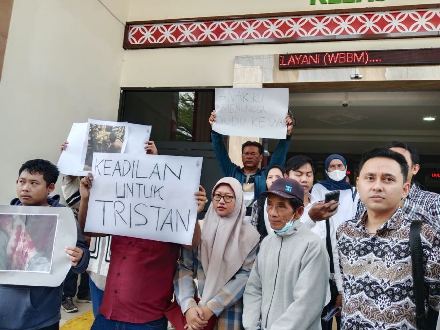 Hamka Darwis gruduk PN Sleman