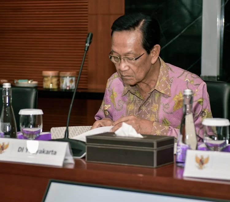 Gubernur DIY Sri Sultan Hamengku Buwono X  (Akun resmi Instagram @Humas Jogja)