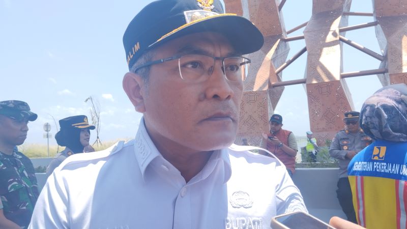 Bupati Bantul Abdul Halim Muslih