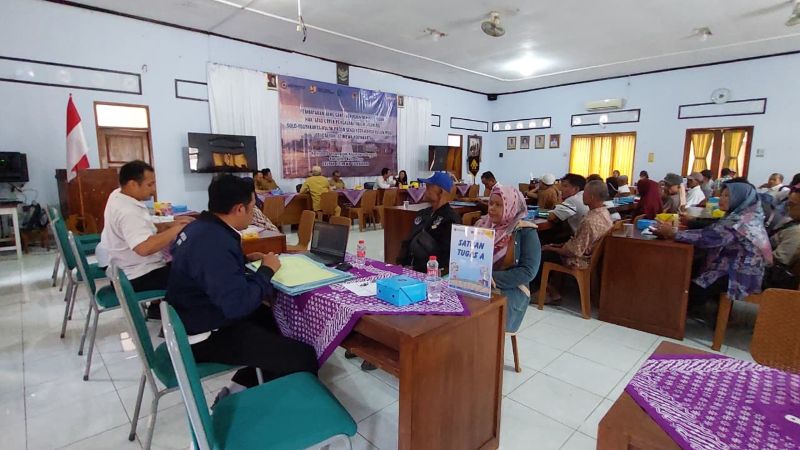 PEMBAYARAN: Warga terdampak Jalan Tol Jogja-YIA mendapat ganti untung pembebasan tanah.&nbsp;
