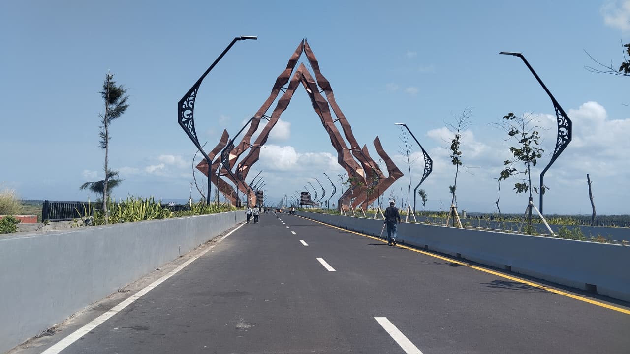 Jembatan Pandansimo yang berada di Padukuhan Ngentak, Kalurahan Poncosari, Kapanewon Srandakan