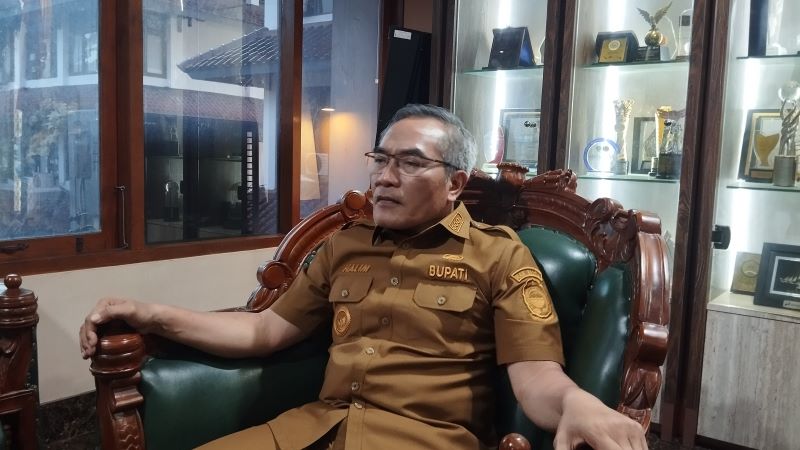 Bupati Bantul Abdul Halim Muslih