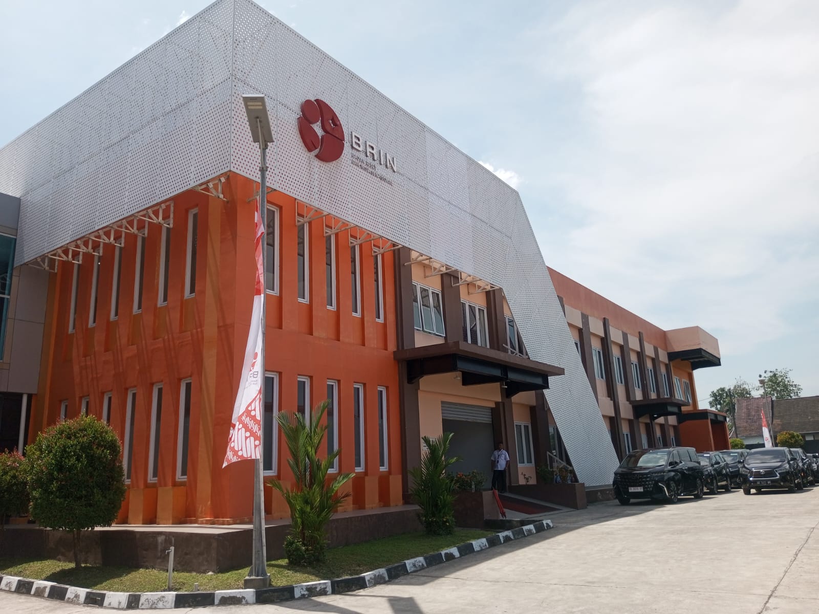 Hasil Riset BRIN mengenai padi lokal Gunungkidul varietas Segreng Handayani mengungkap kebutuhan benih sekitar 224 ton per tahun. Namun, ketersediaan benih baru sekitar 15 t