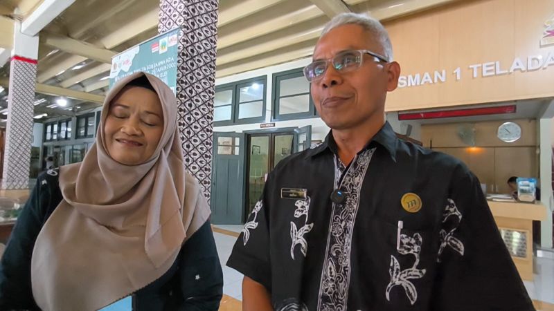 Kepala Sekolah SMA Negeri 1 Yogyakarta Ngadiya