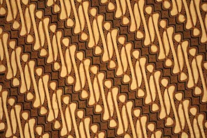 Motif Batik Parang Rusak.