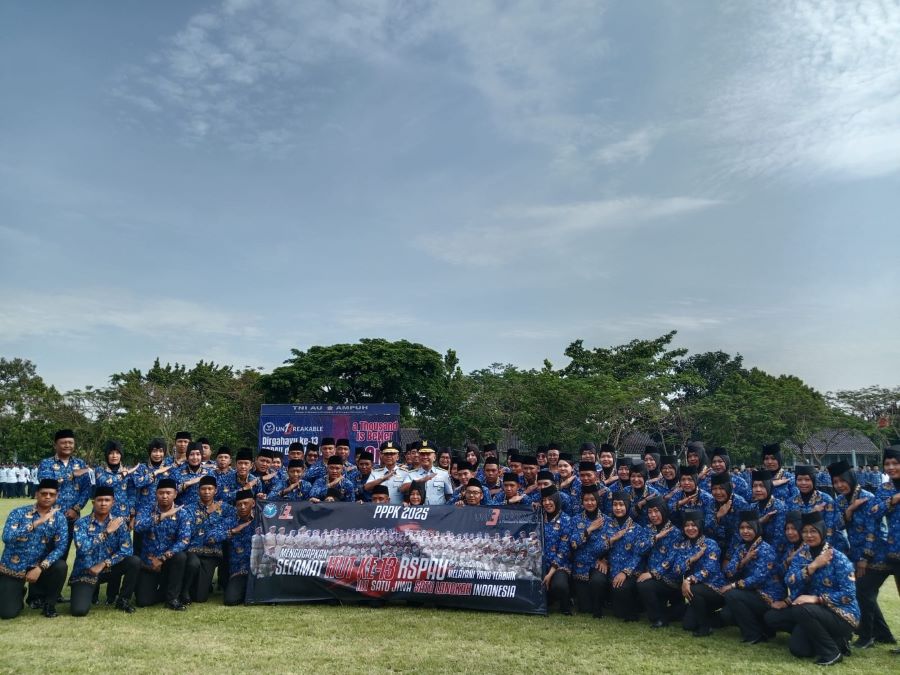 Upacara peringatan HUT ke-13 RSPAU Hardjolukito