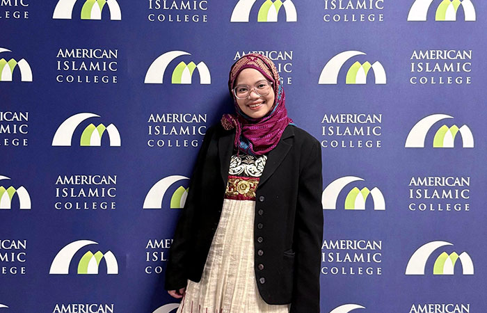 BEKAL PERSAINGAN GLOBAL: Rhetno Arobiatul Jauzak, santri Pondok Pesantren Al-Fathimiyah Al-Munawwir Krapyak yang meraih dua pendidikan internasional.