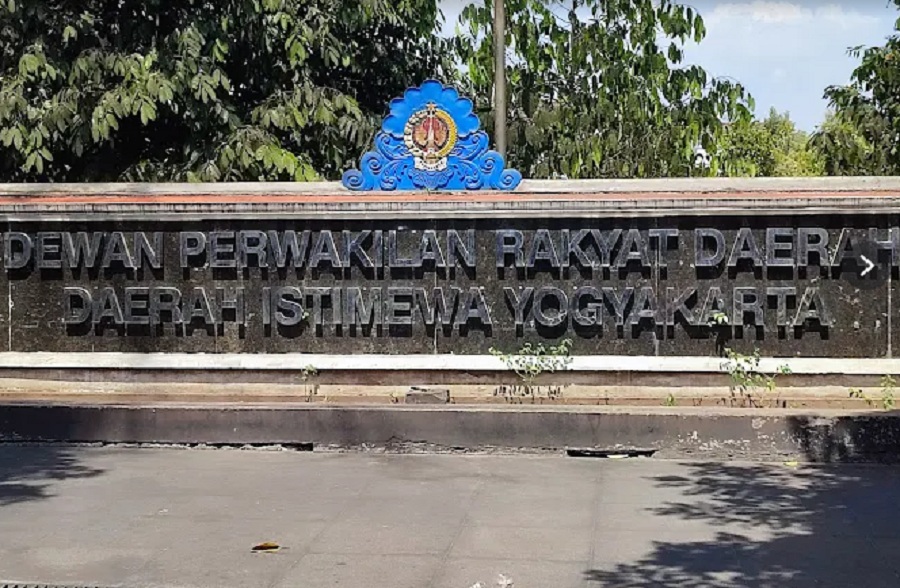 Kantor DPRD DIY.