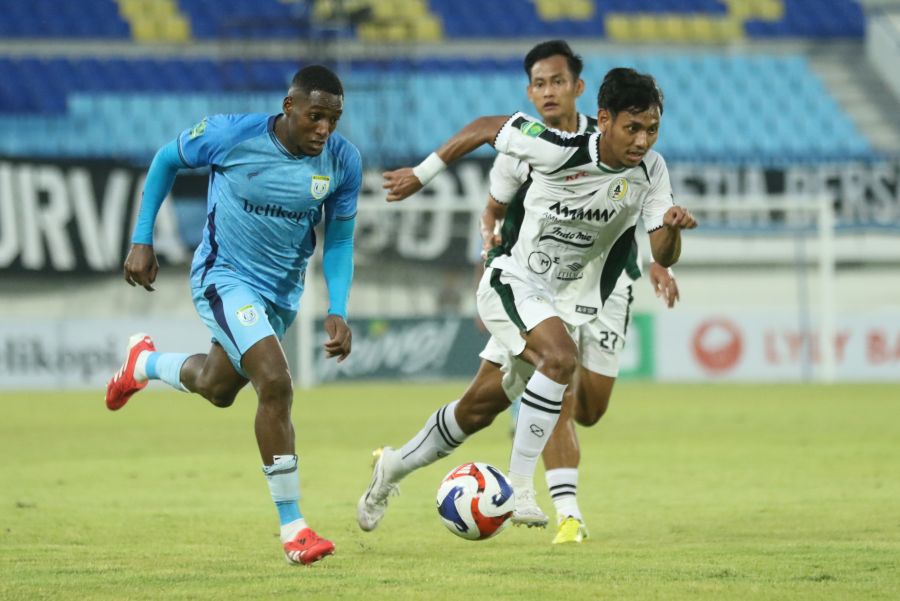 Persela VS PSS Sleman Sleman di Pegadaian Championship 2025/2026, di Stadion Surajaya, Sabtu (25/10/2025). (Radar Lamongan)
