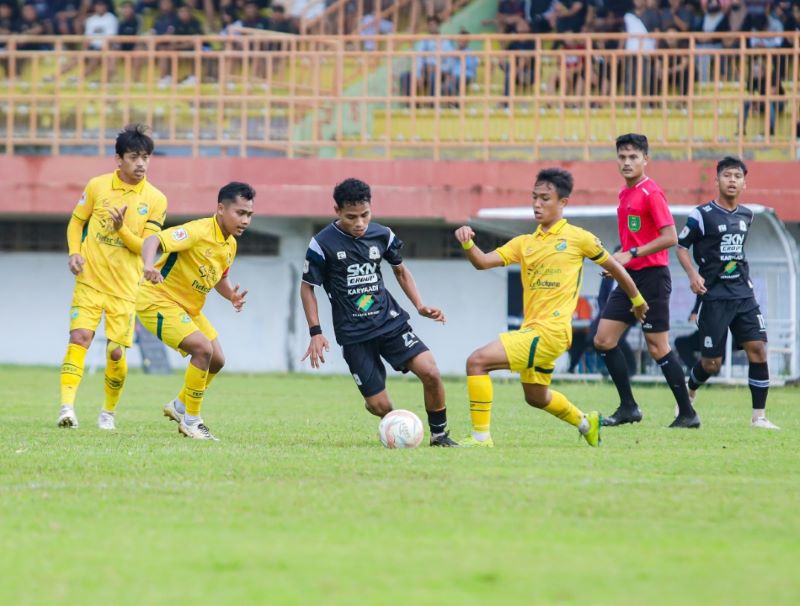 TAK MENYERAH: Persak Kebumen saat bertanding di Liga 4 Jawa Tengah musim lalu dan harus kandas di delapan besar.