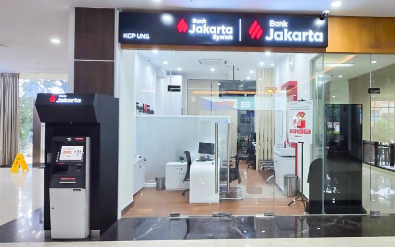 Bank Jakarta KCP UNS.