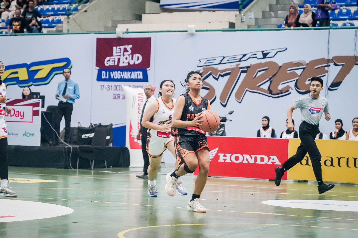 Aksi Sarah Ayu Nurul Ihsani di DBL Yogyakarta 2025