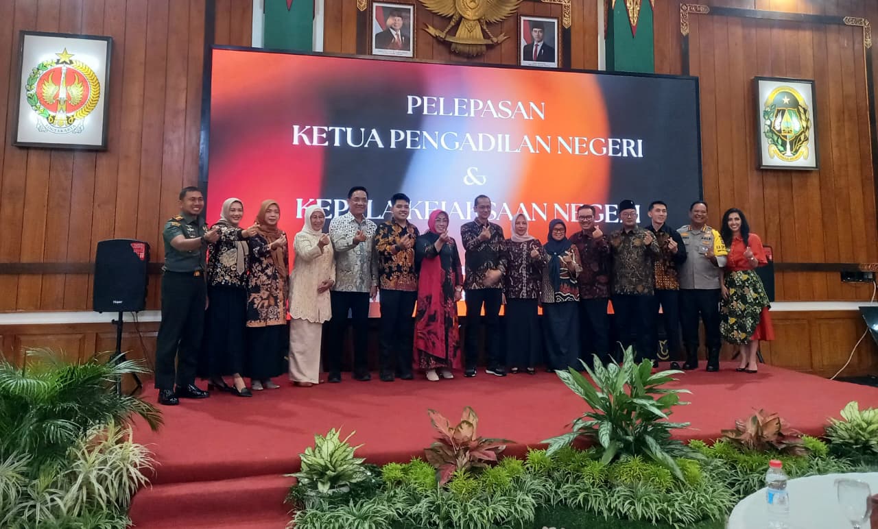 Pelepasan Ketua Pengadilan dan Kepala Kejaksaan Negeri Yogyakarta